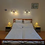 Badacsony Apartmanhaz * בדקסוניטומאי