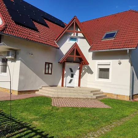 Badacsony Apartmanhaz Daire