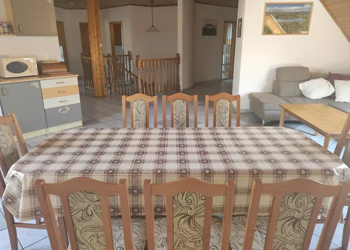 Badacsony Apartmanhaz Apartamento