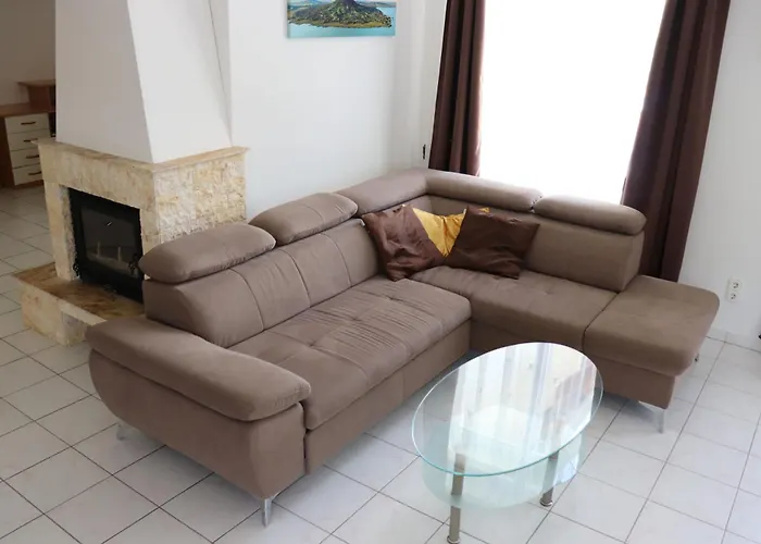 Apartment Badacsony Apartmanhaz Badacsonytomaj